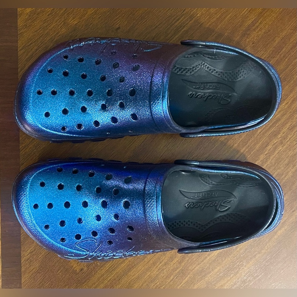 Skechers Arch Fit Foamies-Pixie Dust Size 8.5
